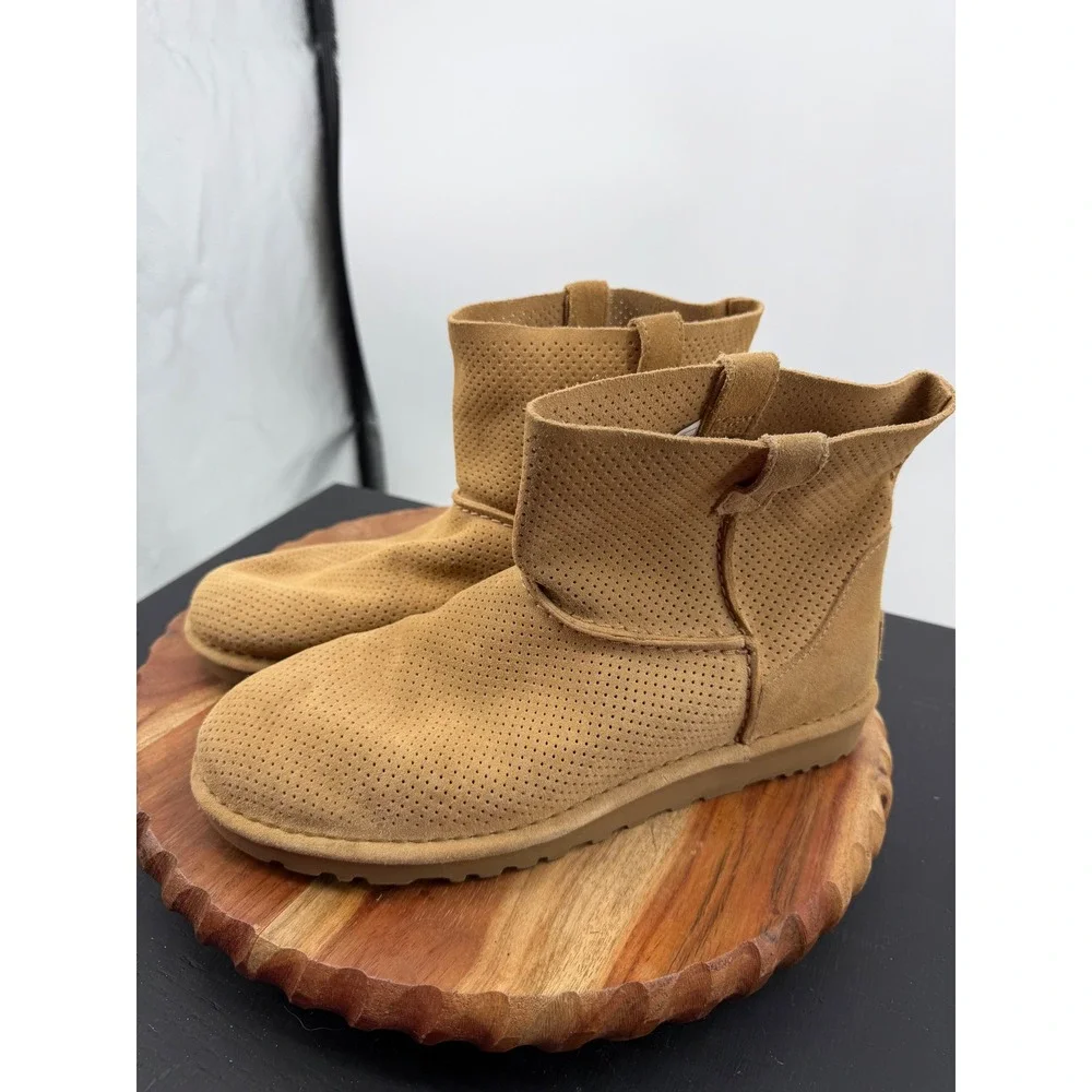 UGG‎ Classic Unlined Mini Boot Women 10 Chestnut Tan Perforated Suede 1016852
